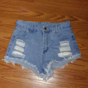 Shein Distressed jean shorts Sz M  NWOT